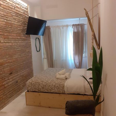 Arco Del Sacramento Casa Vacanze Benevento Oda fotoğraf